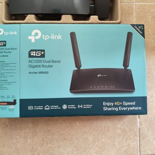 Router 4G TP-Link Archer MR600 AC1200 como nuevo