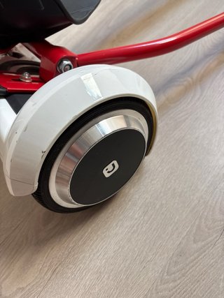 Hoverboard con silla casi nuevo