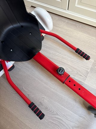 Hoverboard con silla casi nuevo