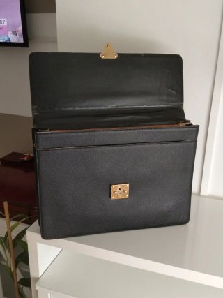 Maletín Louis Vuitton Negro
