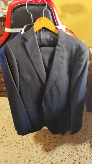 Traje negro hombre