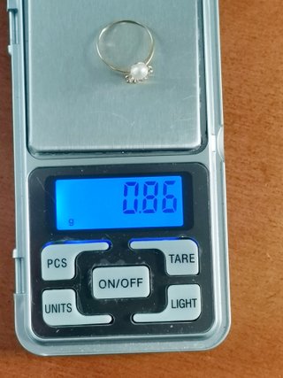 Anillo Oro 18kt Flor Perla y Esmeralda
