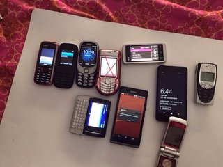 Lote de 9 teléfonos móviles Nokia