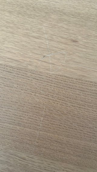 Escritorio IKEA Bekant 140x60 cm – Madera / Blanco