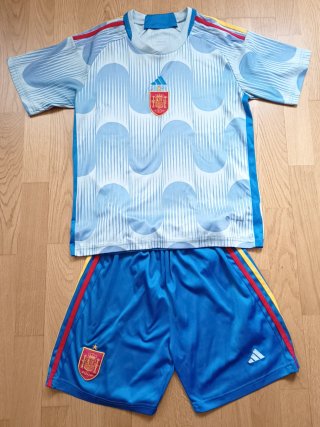 Equipación España niño Adidas T.28