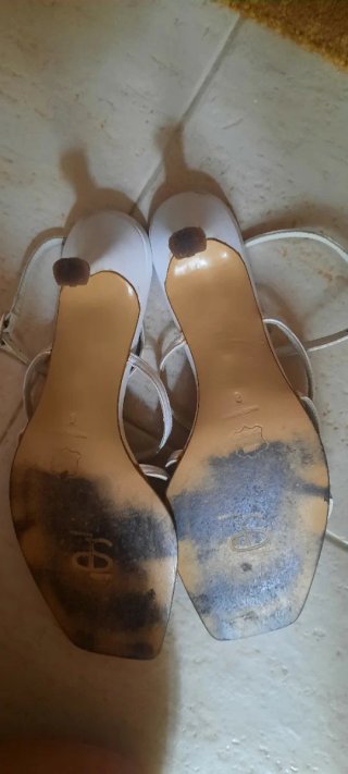 Sandalias blancas de tiras