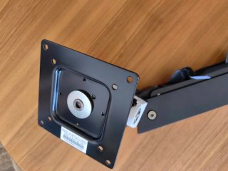 Brazo Ergotron HX Negro + Cabezal HX Heavy Duty