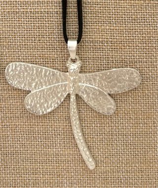Colgante libélula