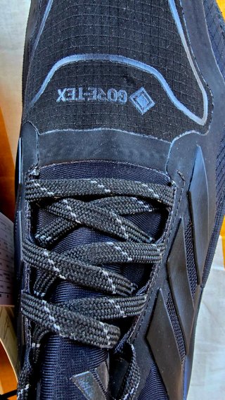 Adidas Ultraboost 5 GTX Talla 40