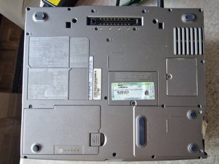 Portátil Dell Latitude D610