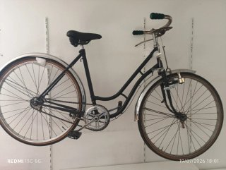 Bicicleta Supercil para restaurar