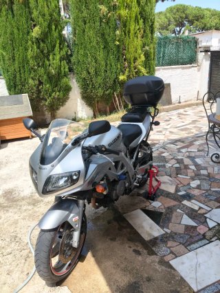 Suzuki SV 650 S Plata