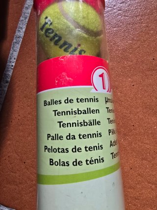 Pelotas de tenis nuevas