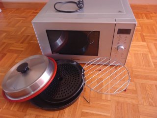 Microondas Panasonic Inverter 23 Litros con grill.