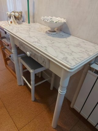 Mesa de cocina en madera