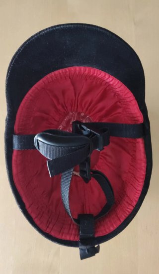 Casco de equitación negro