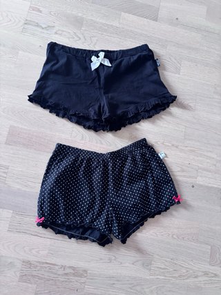 2 PANTALONES DE PIJAMA CORTOS TALLA M