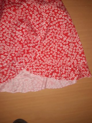 Vestido floral rojo talla S