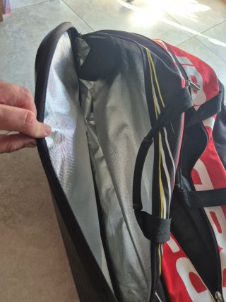 Borsa Babolat nera e rossa per racchette da tennis