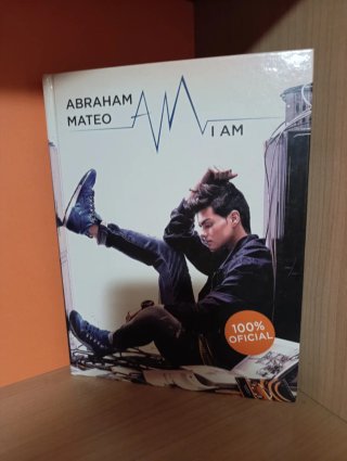 Libros y CDs Abraham Mateo
