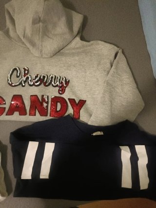 Lote 4 sudaderas chica T. 13-14 y 15