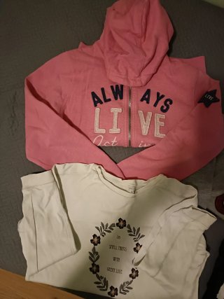 Lote 4 sudaderas chica T. 13-14 y 15