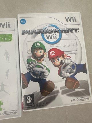 Consola Nintendo Wii y Accesorios