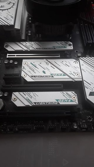 MSI X670E Placa Base