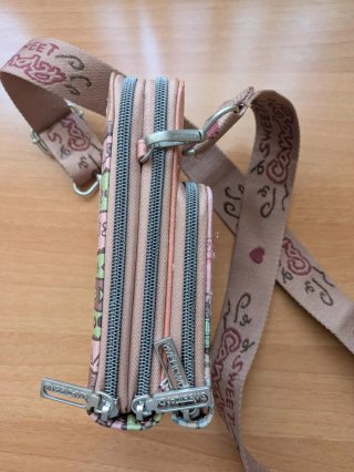 Bolso Sweet Candy con correa estampado