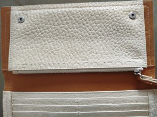 Billetera Adolfo Dominguez beige