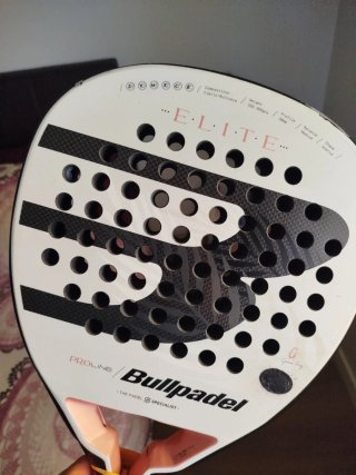 Pala Bullpadel Elite Proline