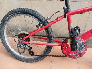 Bici infantil 20 BTWIN roja