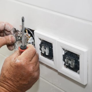 Electricista Reparación de Averías Cortocircuito