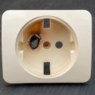 Electricista Reparación de Averías Cortocircuito