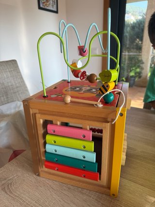 Cubo actividades madera bebé