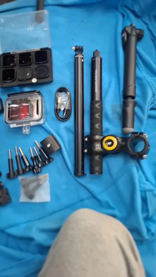 Camera GoPro HERO 12 + Accesorios + DJI Mic