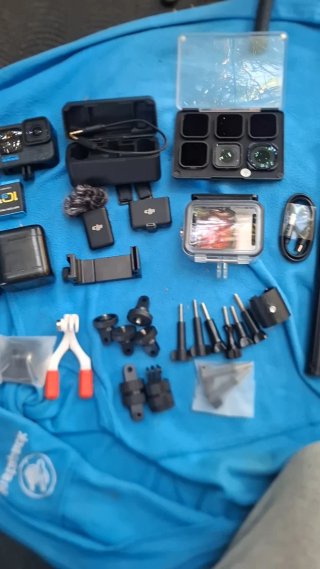Camera GoPro HERO 12 + Accesorios + DJI Mic
