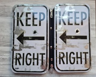 Estuche DVD Señal Tráfico Keep Right