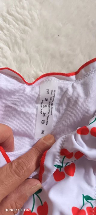 Braguita bikini cerezas talla M