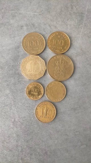 Lote de 7 monedas extranjeras