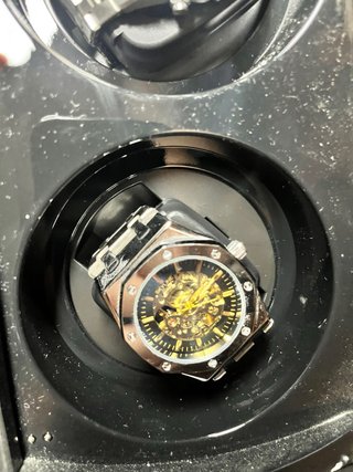 Reloj Skyline Automático  Color Oro y Plata