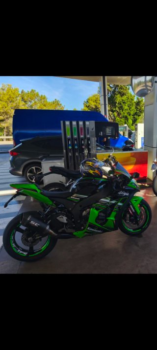 Kawasaki Ninja Sportbike Verde/Negro réplica KRT