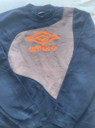 Sudadera Umbro azul y marrón vintage Oversize