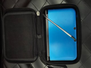 Nintendo 3DS XL Negra con funda