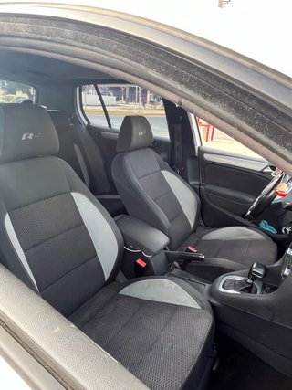 Volkswagen Golf 2011