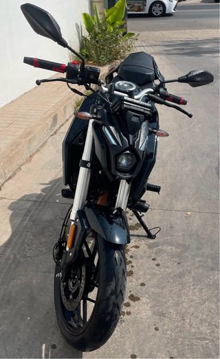 VOGE 125 RS Negra - 8.500 km