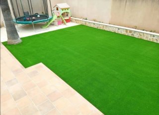 Césped artificial y Servicio de jardinería