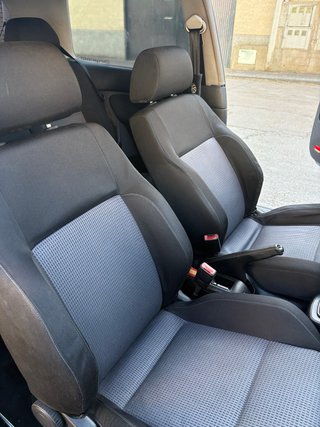 Volkswagen Golf 2003