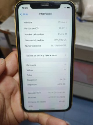iPhone 11 64GB Oro
