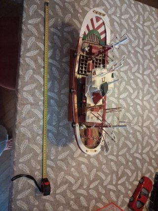 Maqueta barco atunero Cantábrico